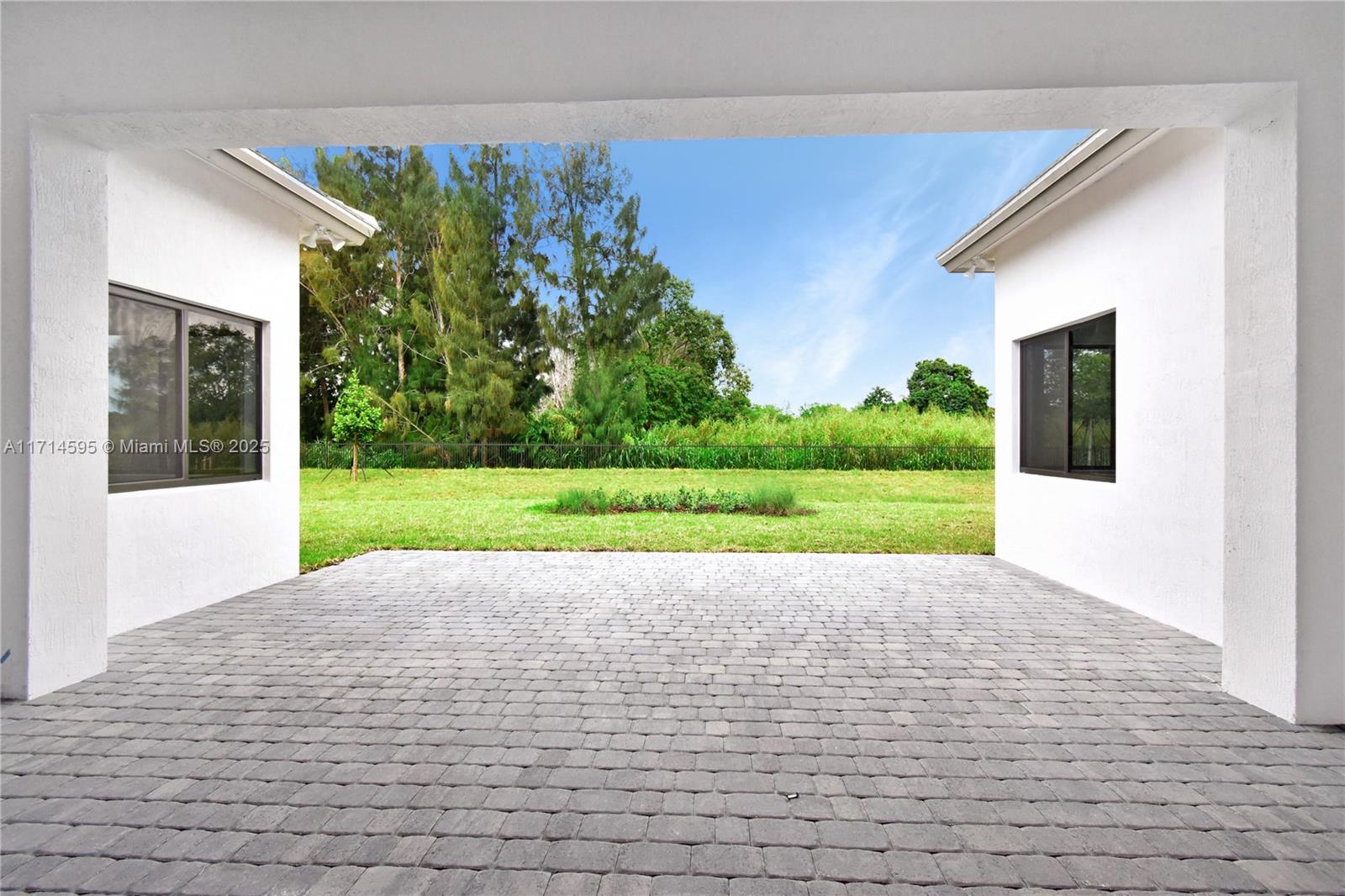 BRISTOL RESERVE - Residential