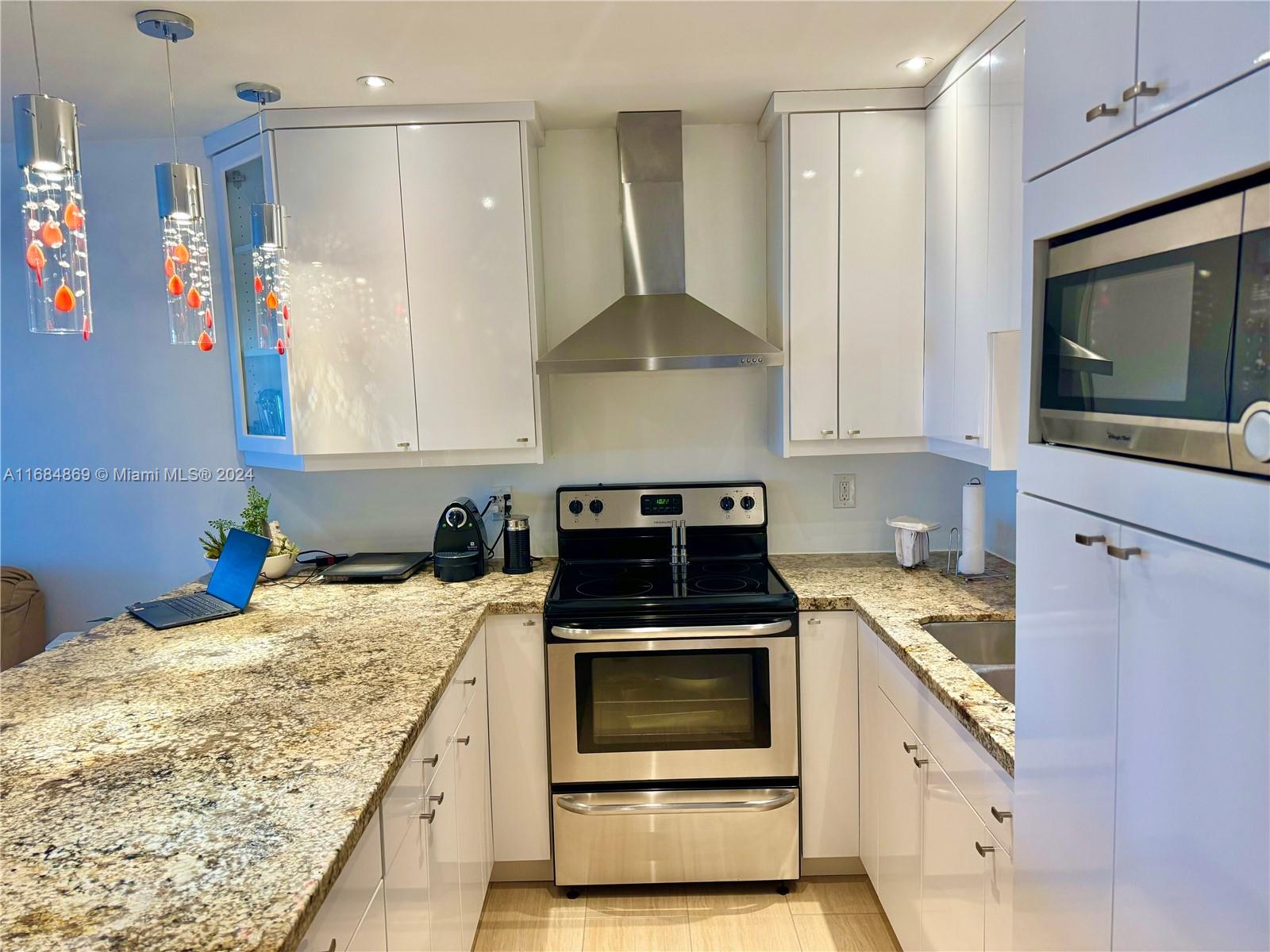 Property for Sale at 900 Atlantic Shores Blvd 125, Hallandale Beach, Broward County, Florida - Bedrooms: 1 
Bathrooms: 1  - $199,900