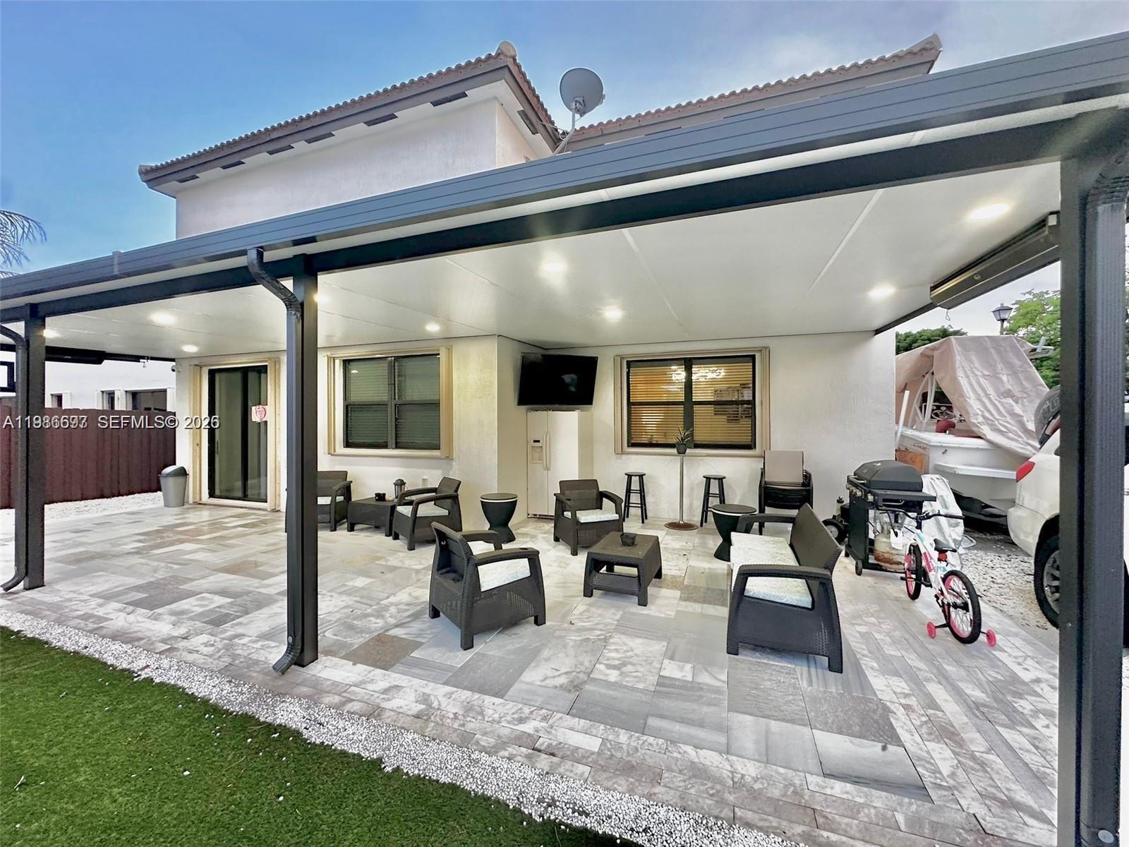 SILVER PALM EAST SEC FOUR - Residential