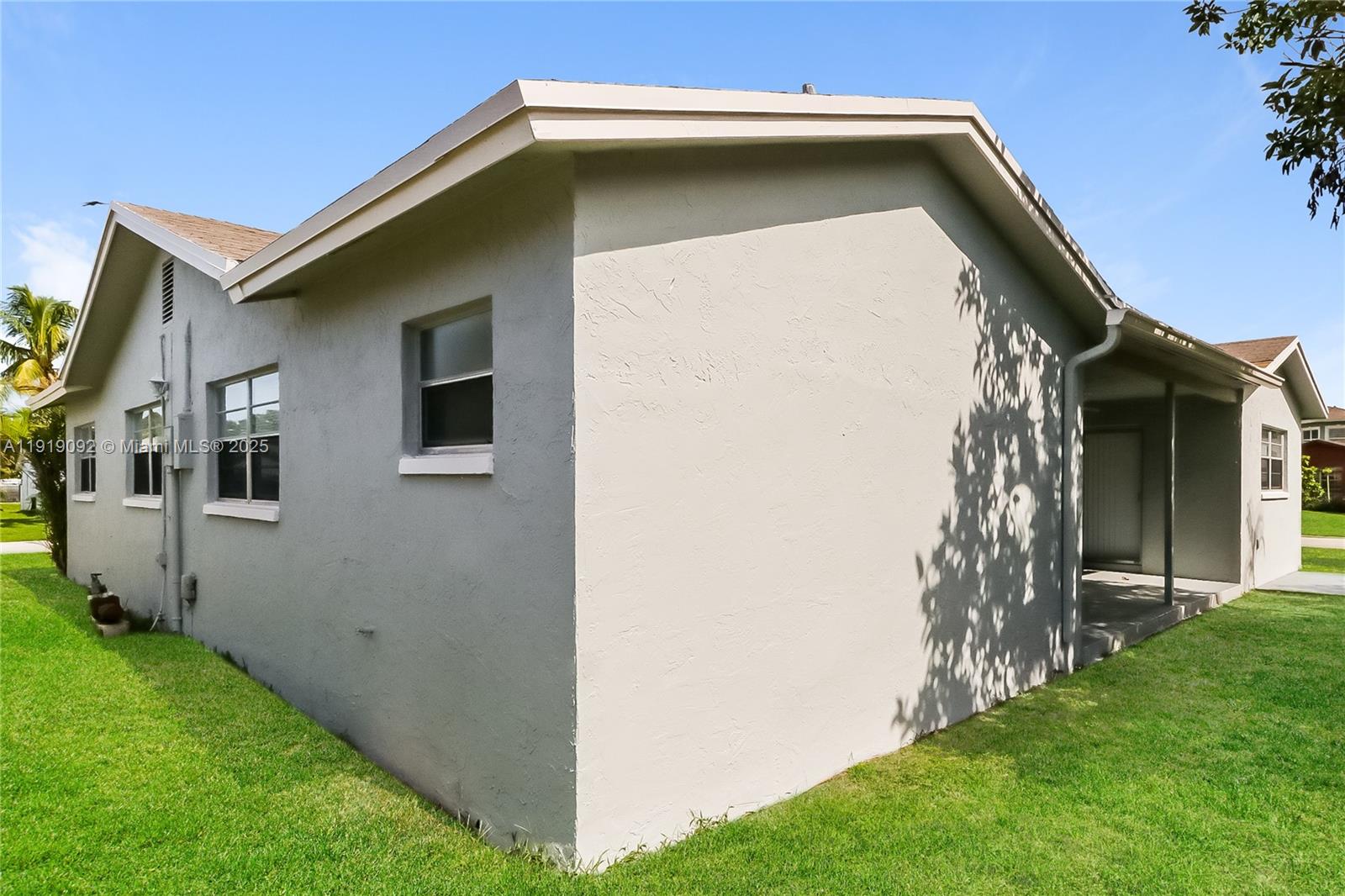 SANDALFOOT COVE SEC 7 AND - Residential Lease