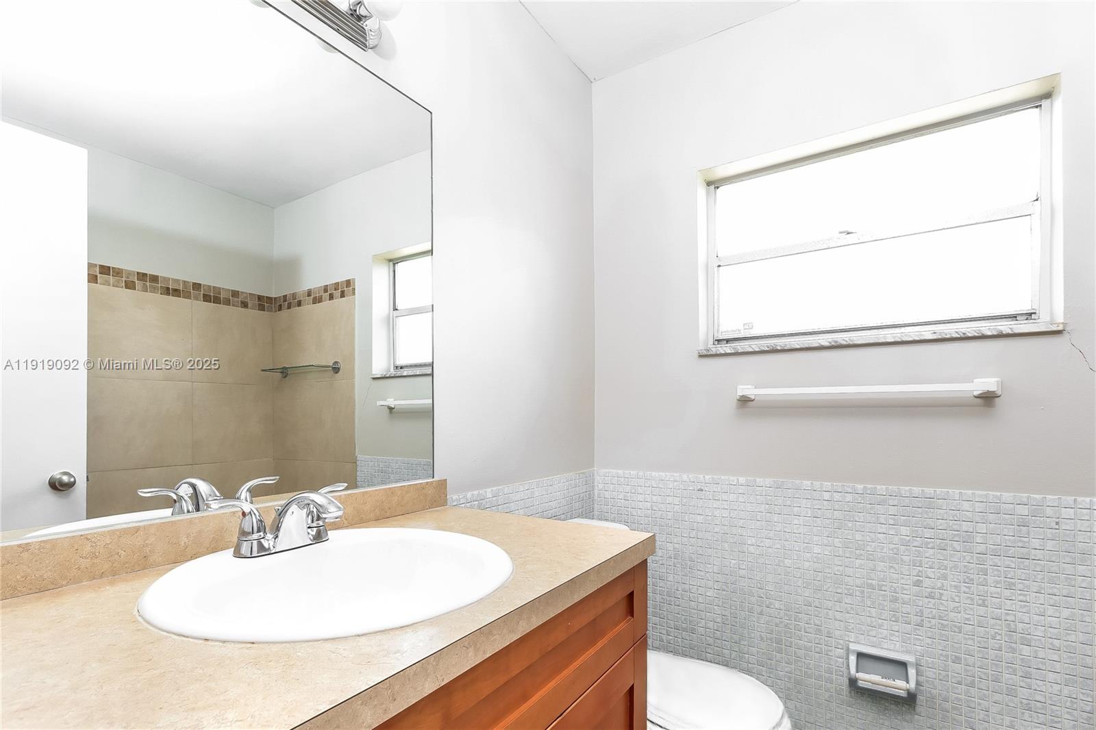 SANDALFOOT COVE SEC 7 AND - Residential Lease