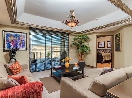 DORAL ISLES - Residential