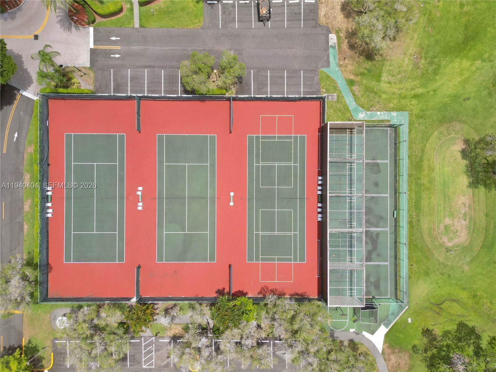 SUNRISE LAKES 200 CONDO - Residential