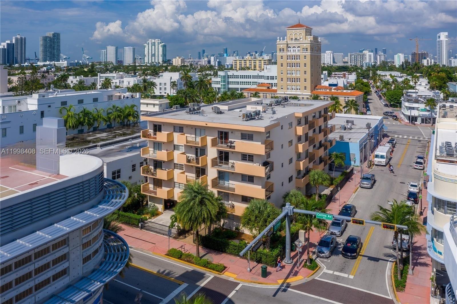 COLLINS VISTA CONDO - Residential