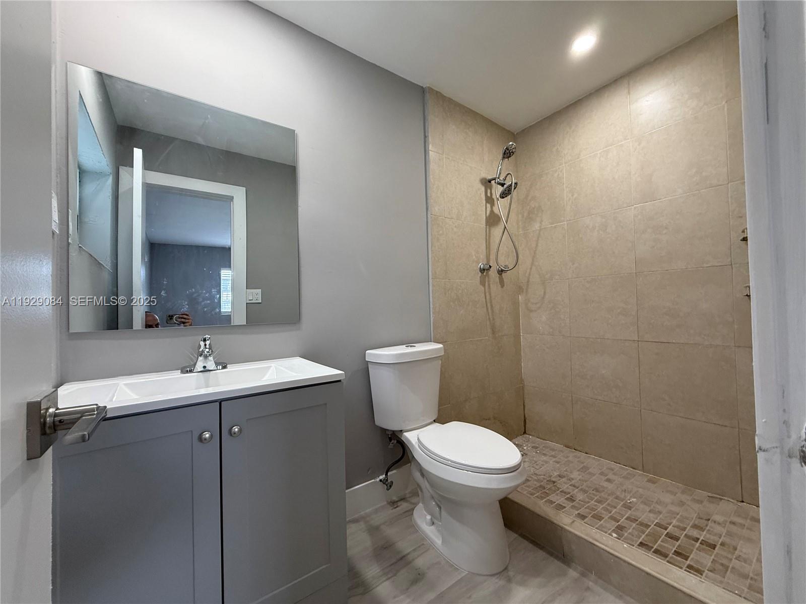 ANDOVER 3RD ADDN - Residential Lease