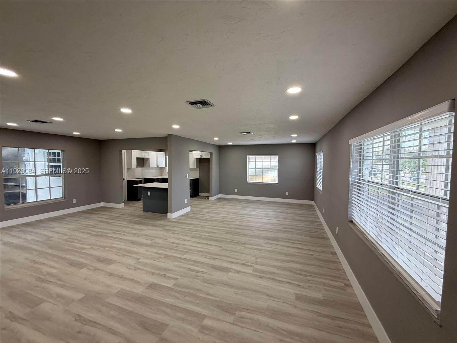 ANDOVER 3RD ADDN - Residential Lease