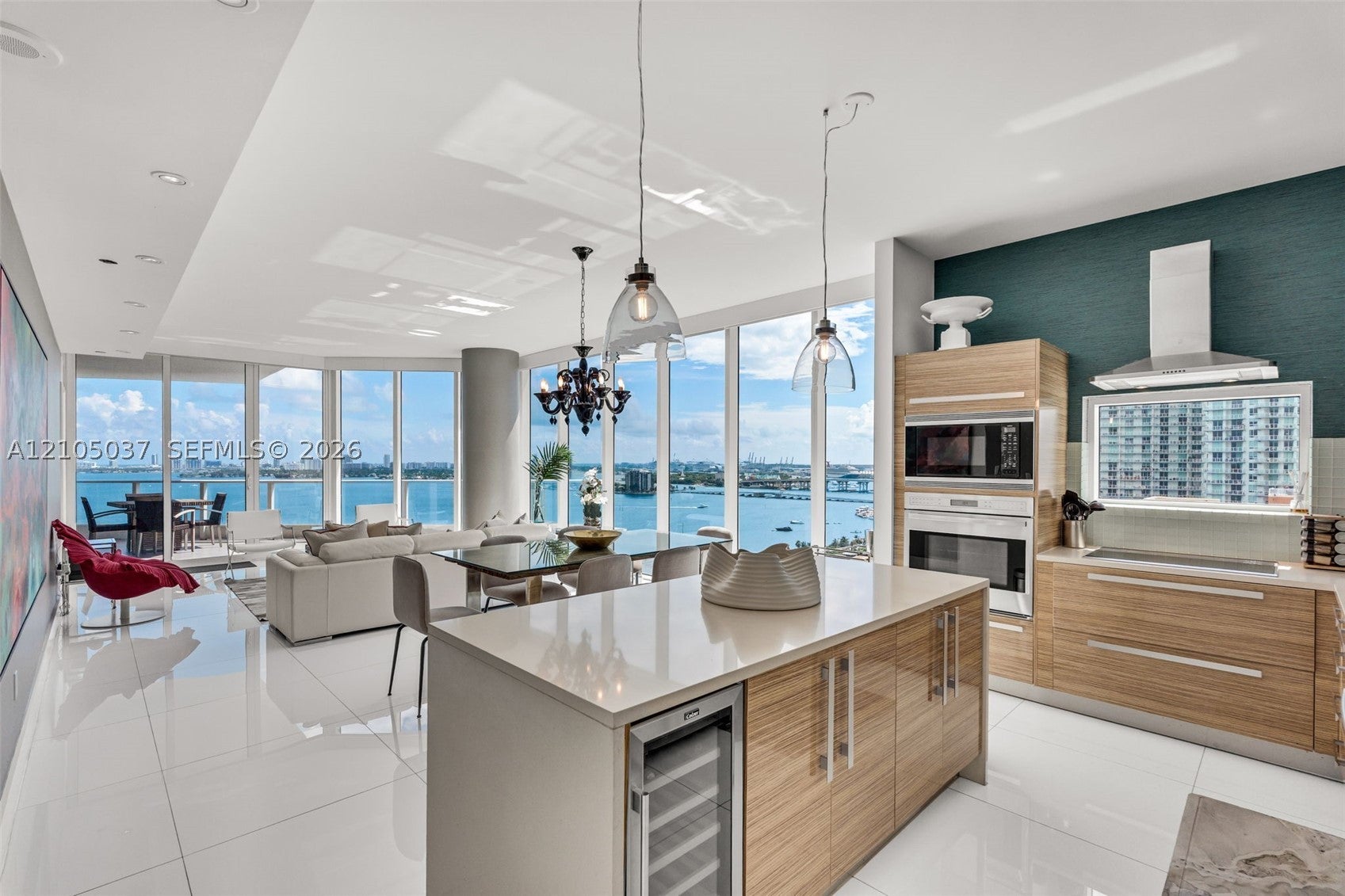 2020 N Bayshore Dr 1902