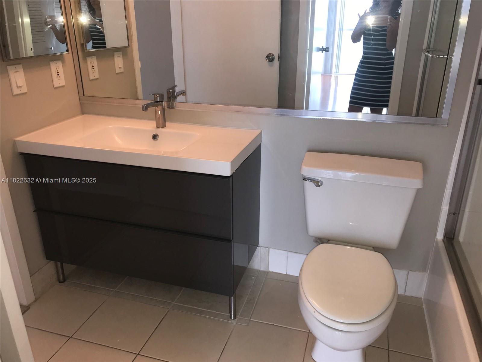 THE GRANDVIEW PALACE COND - Residential