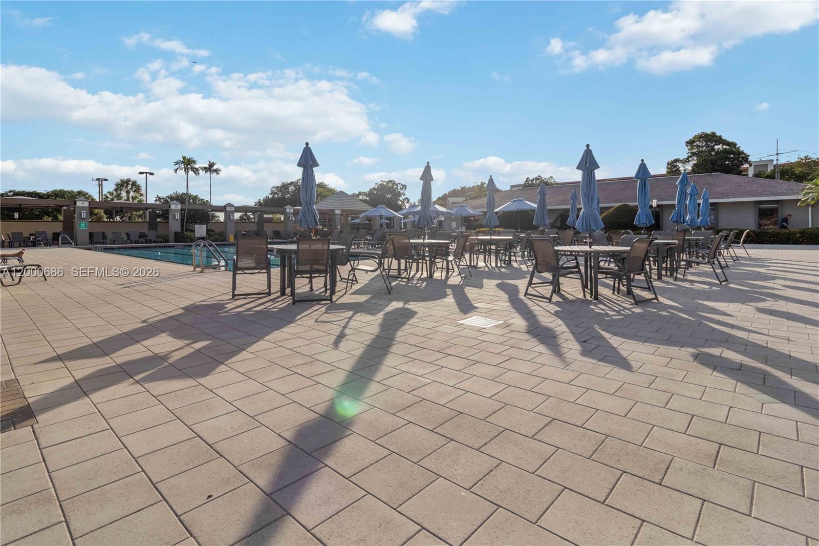 ELEUTHERA VILLAGE E CONDO - Residential