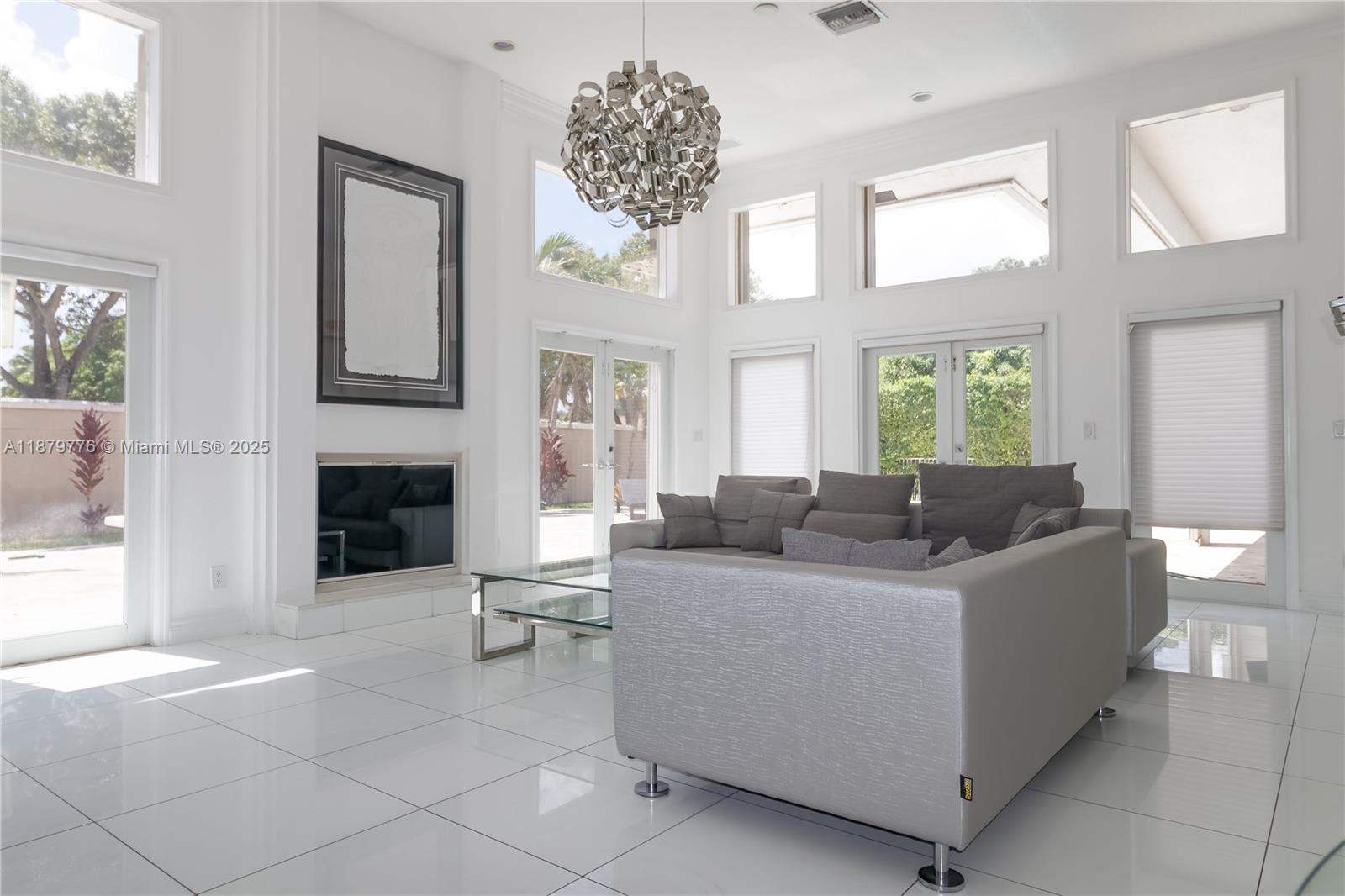 Grand Palms - Residential Lease