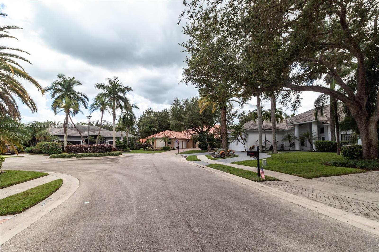 Grand Palms - Residential Lease