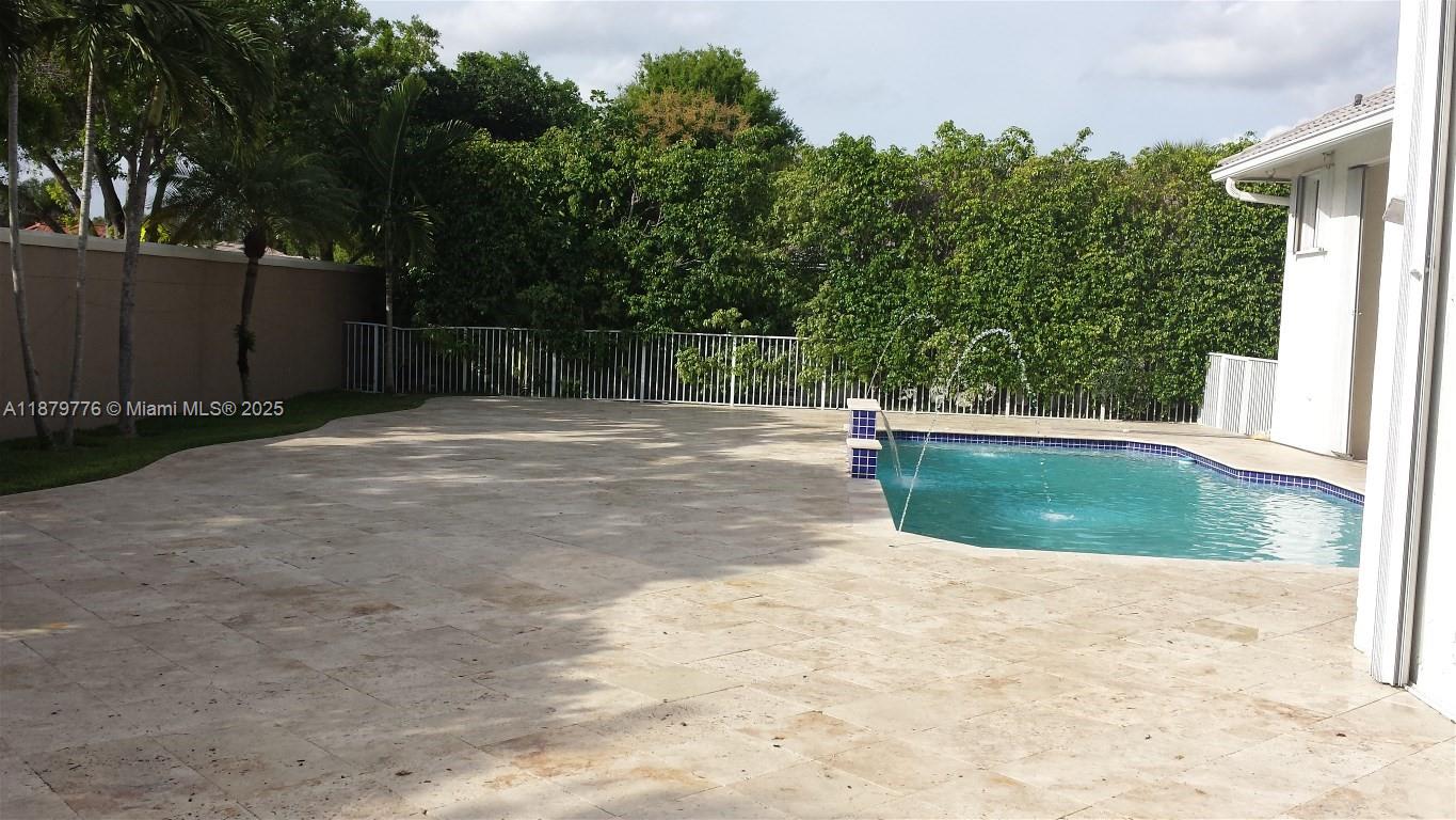 Grand Palms - Residential Lease