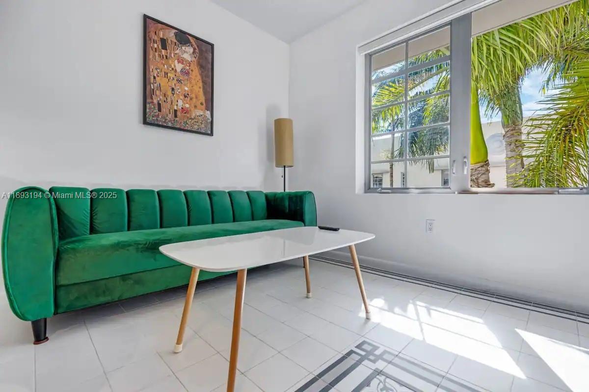 ARTECITY GOVERNOR CONDO - Residential Lease