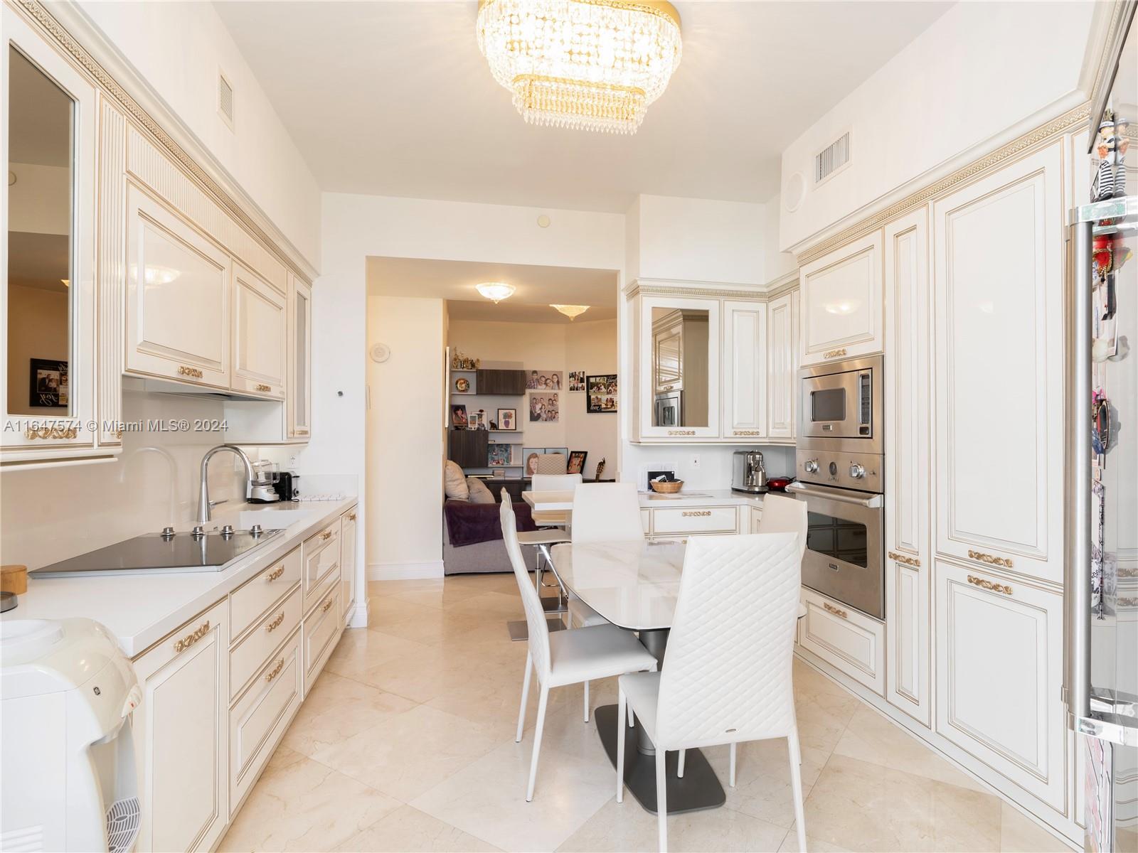 TRUMP PALACE CONDO - Residential Lease