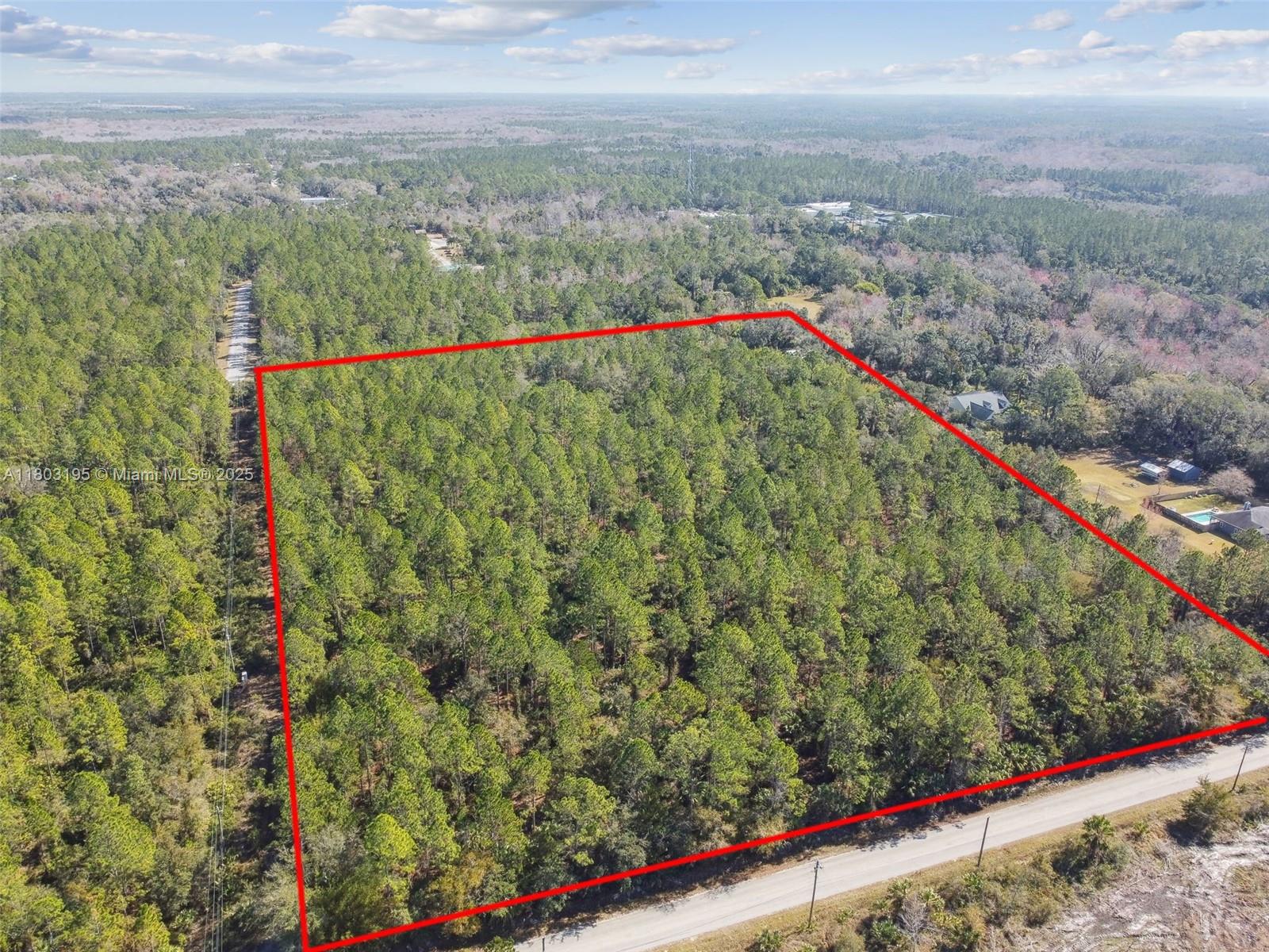 000 OLD HAW CREEK RD