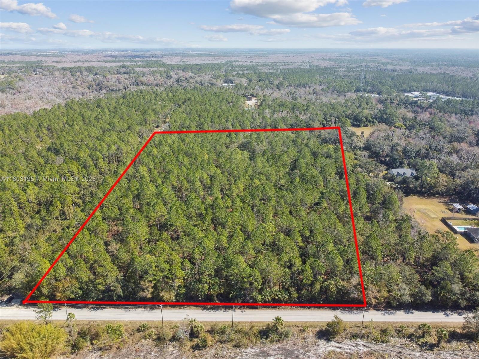 000 OLD HAW CREEK RD