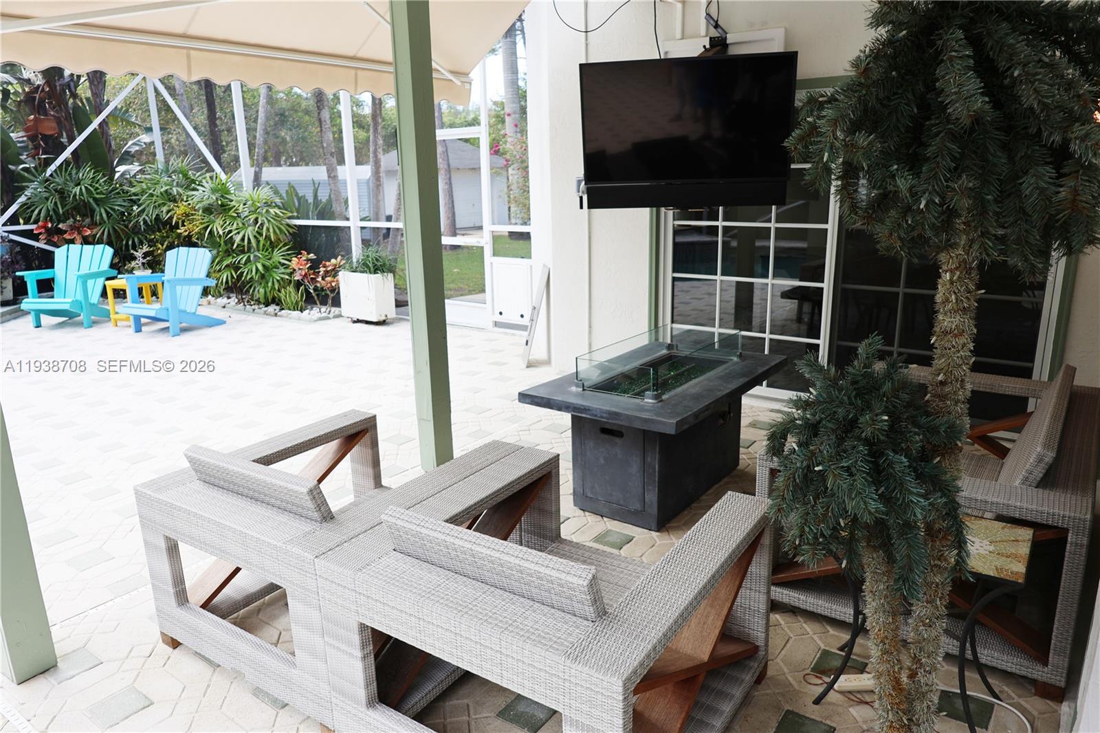 Palm Beach Country Estates - Residential