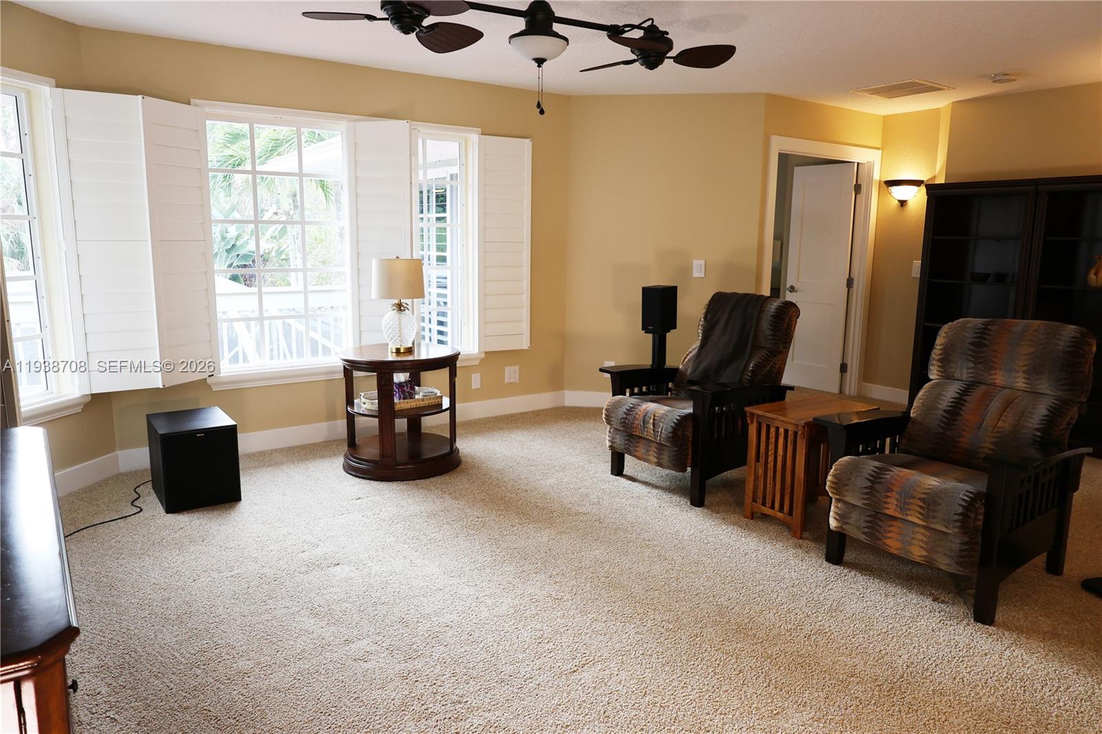 Palm Beach Country Estates - Residential