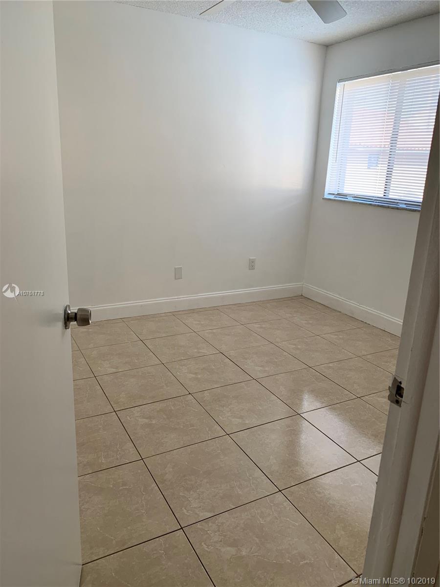 RESIDENCIAL EL PRADO COND - Residential Lease