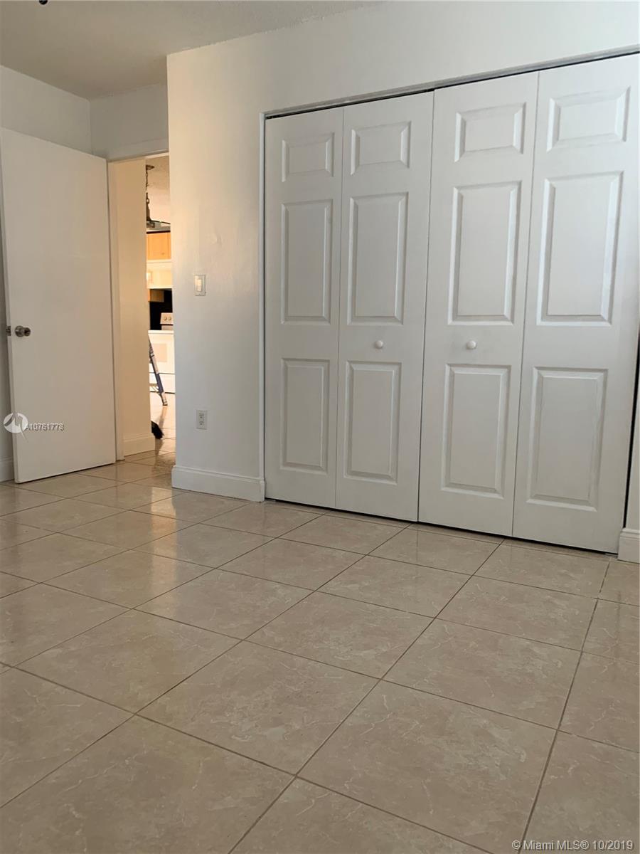 RESIDENCIAL EL PRADO COND - Residential Lease