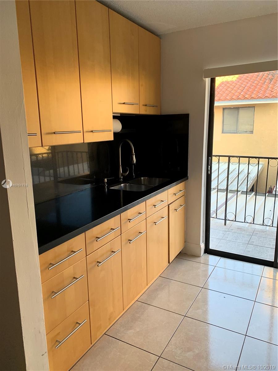 RESIDENCIAL EL PRADO COND - Residential Lease