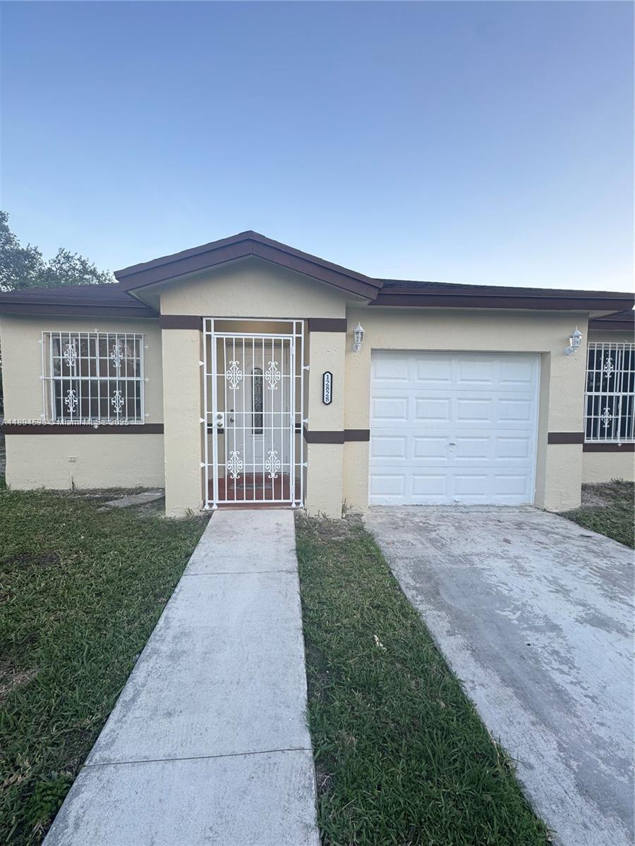 NAROCA ESTATES SEC 3 - Residential Lease