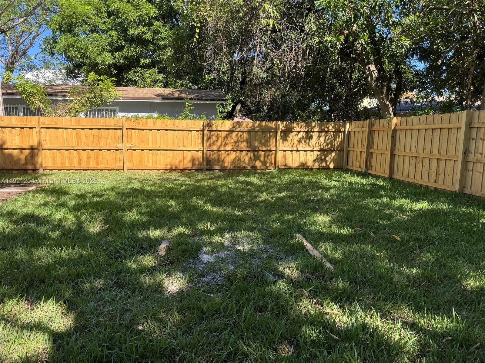 FIRST ADD TO TUSKEGEE PAR - Residential Lease