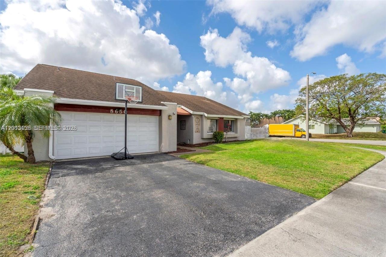 8650 NW 46th Ct