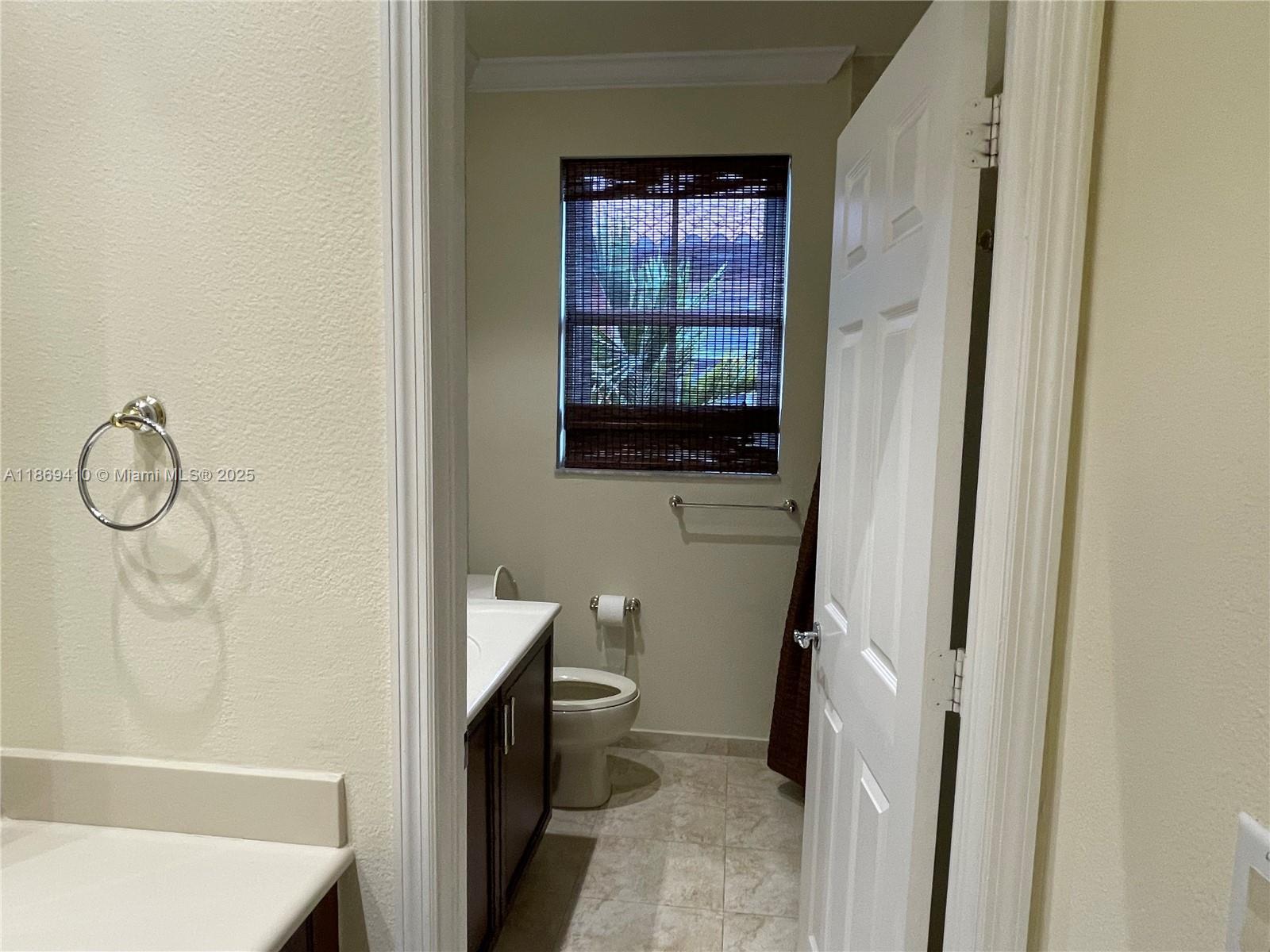 EGRET LAKES ESTATES SEC 7 - Residential Lease