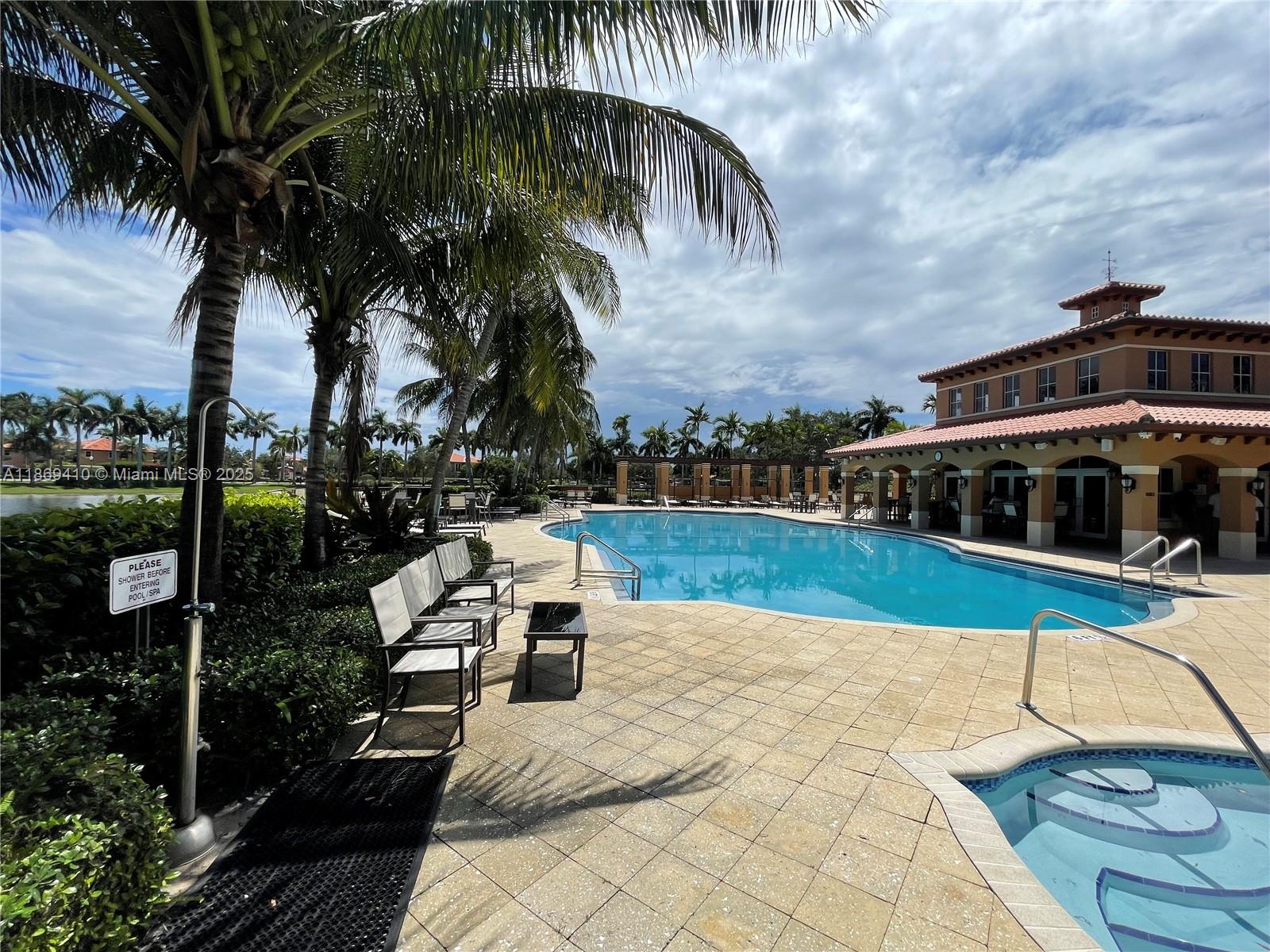 EGRET LAKES ESTATES SEC 7 - Residential Lease