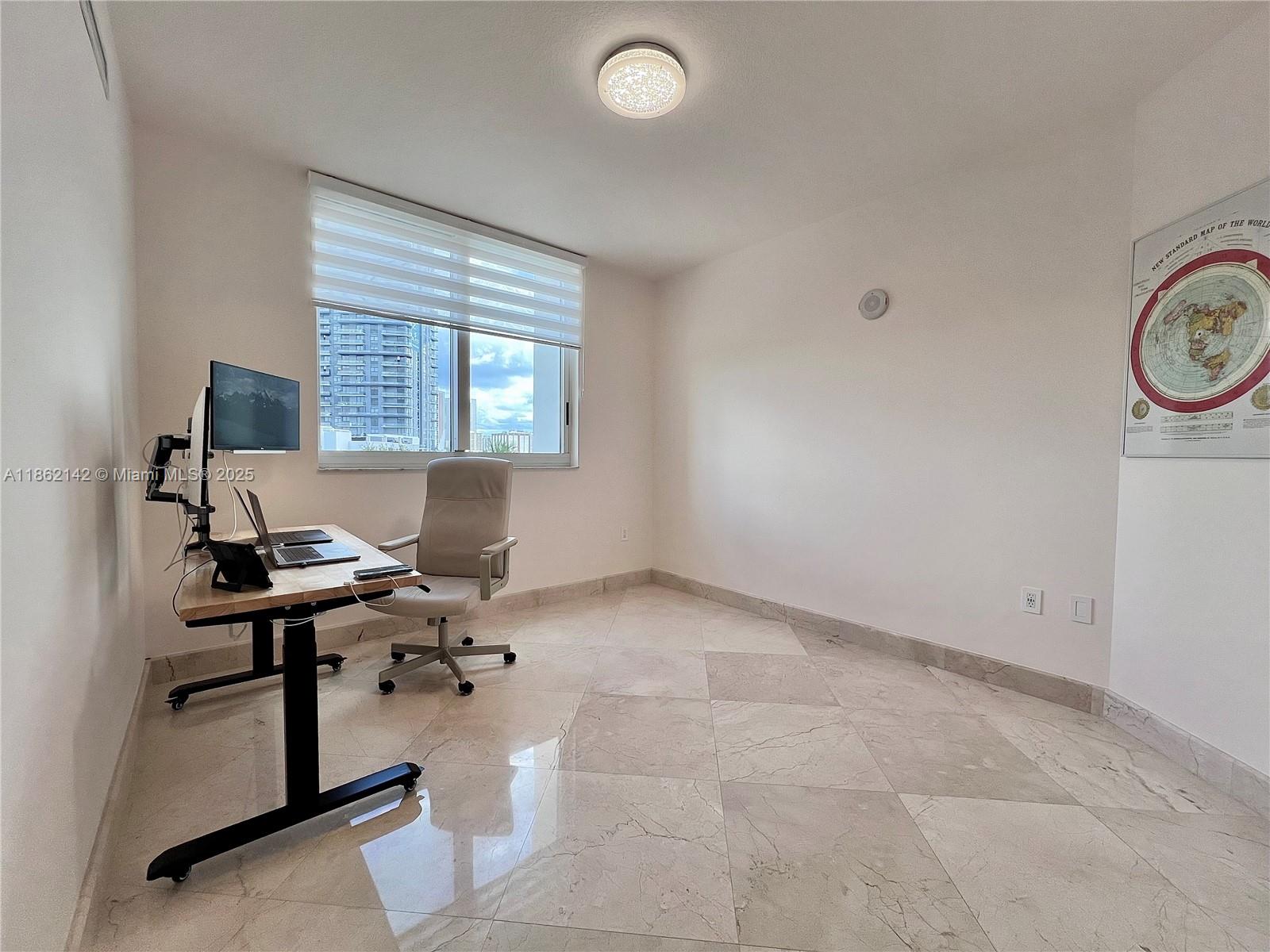 DUO CONDOMINIUM EAST - Residential