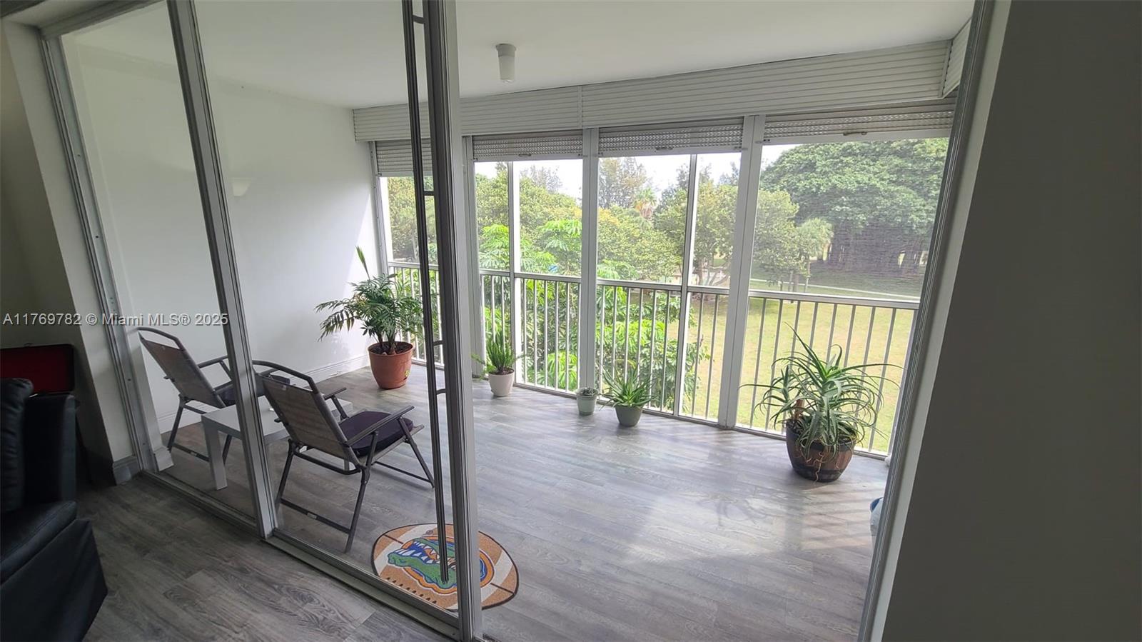 NO 16 PALM-AIRE COUNTRY C - Residential