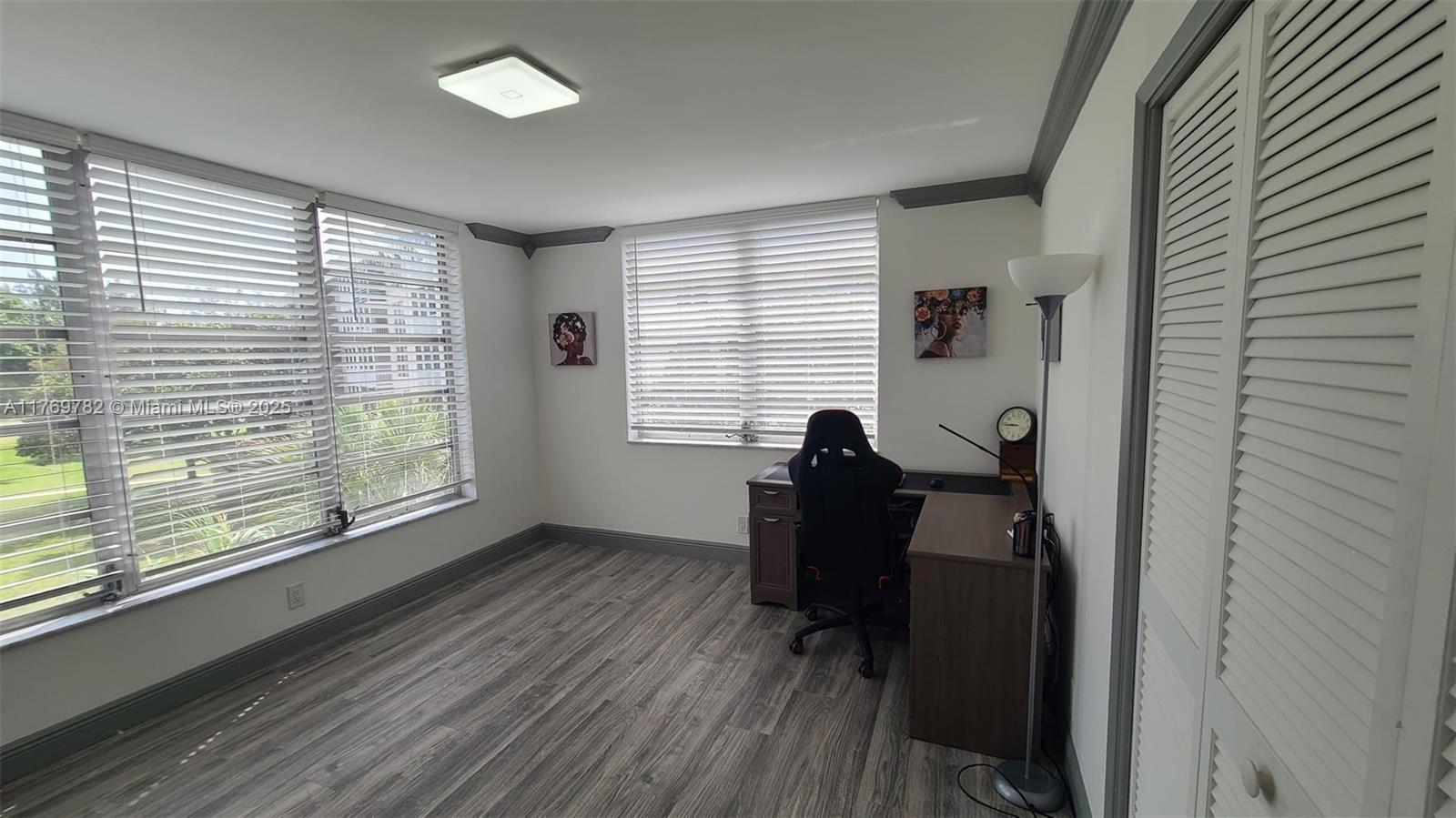 NO 16 PALM-AIRE COUNTRY C - Residential