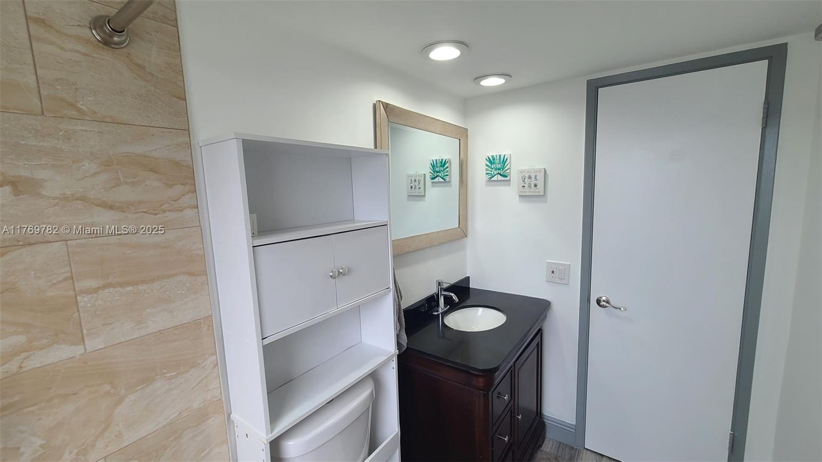 NO 16 PALM-AIRE COUNTRY C - Residential
