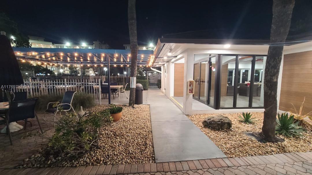 NO 16 PALM-AIRE COUNTRY C - Residential