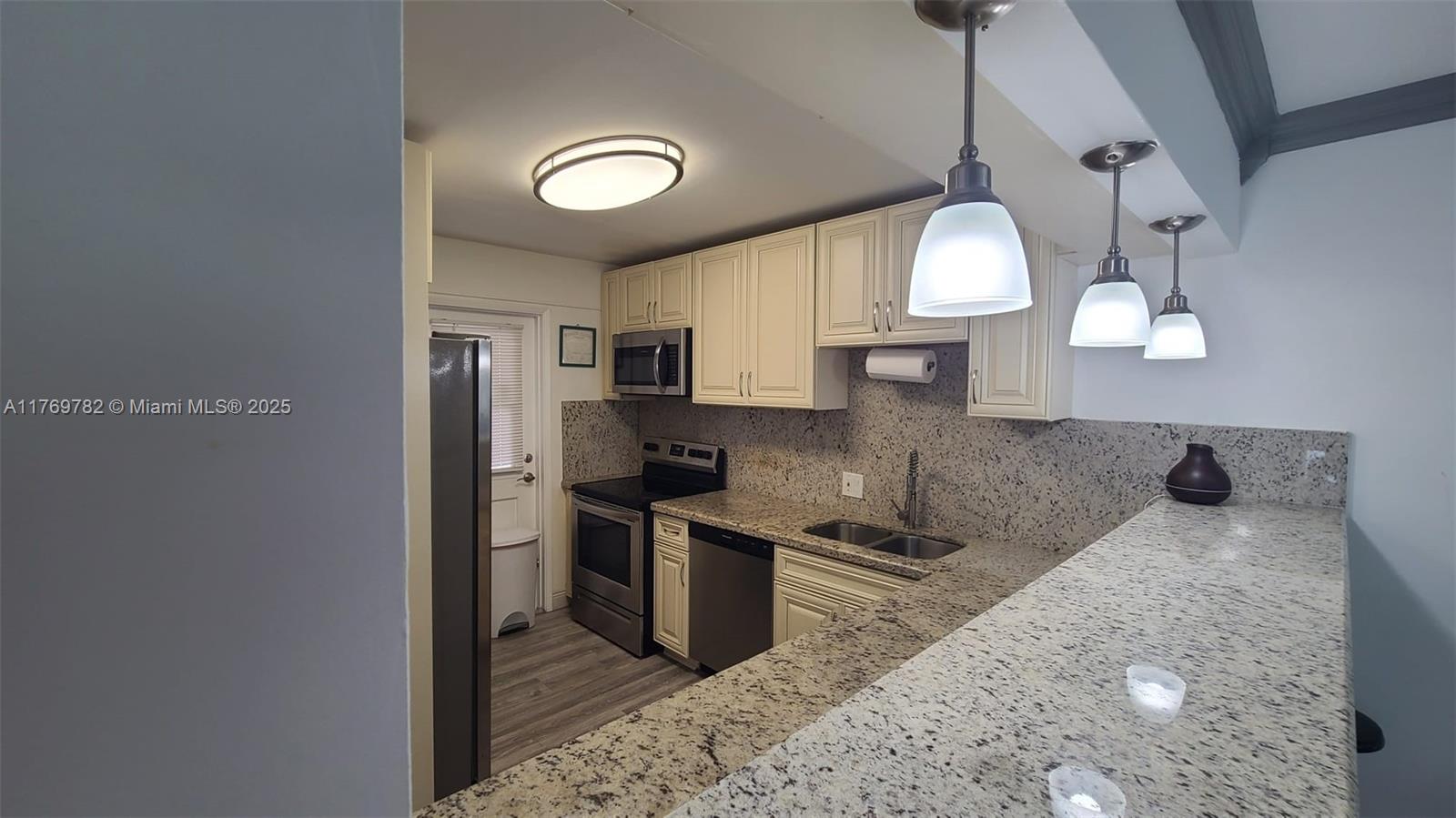NO 16 PALM-AIRE COUNTRY C - Residential