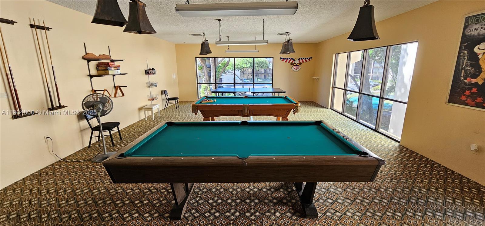 PLANTATION CLUB B CONDO - Residential