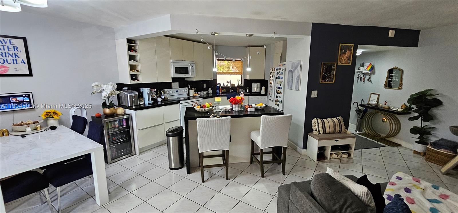 6855 W Broward Blvd 308