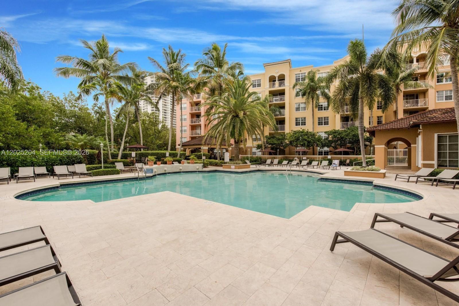 THE YACHT CLUB AT AVENTUR - Residential