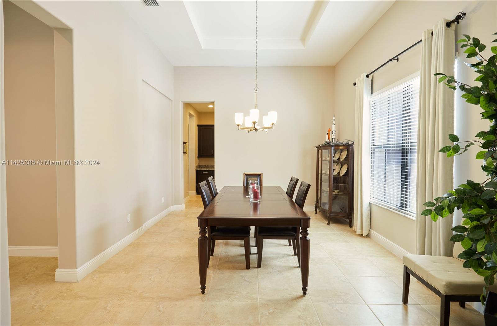 PARKSIDE ESTATES OF DAVIE - Residential
