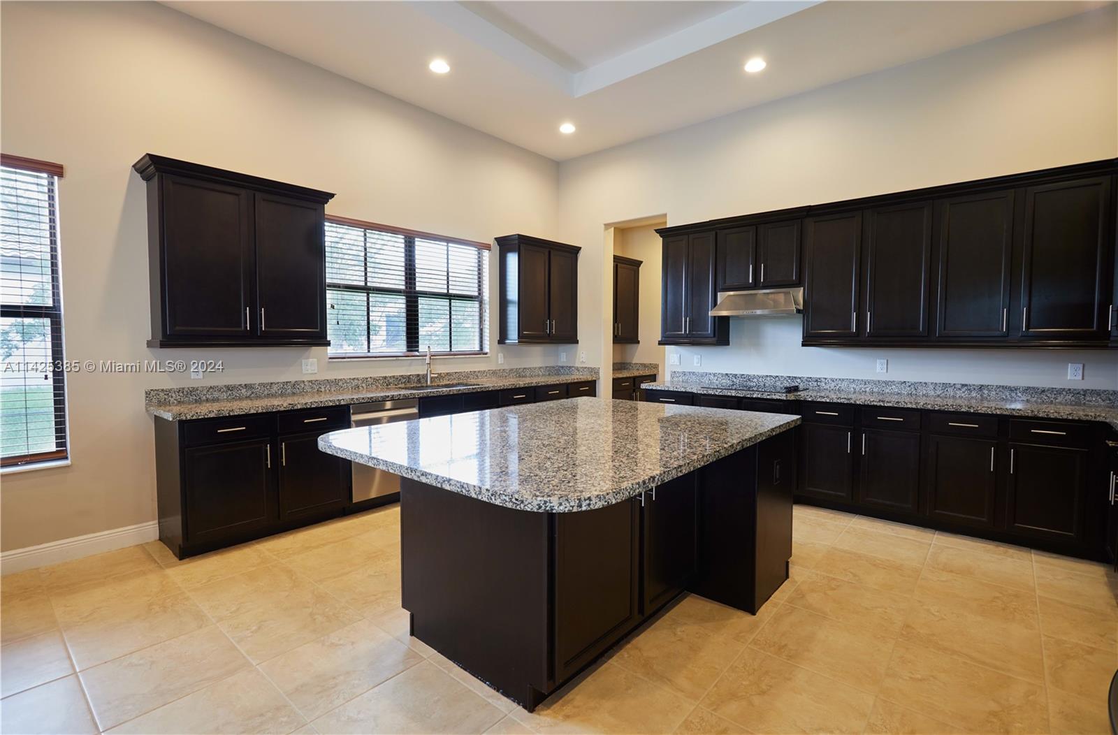 PARKSIDE ESTATES OF DAVIE - Residential