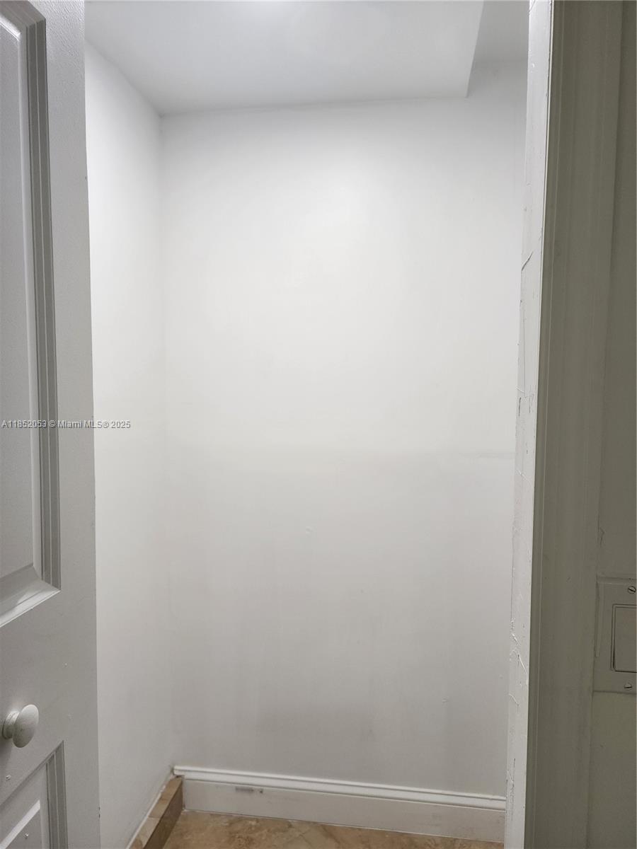 BENSON MANOR - Residential Lease