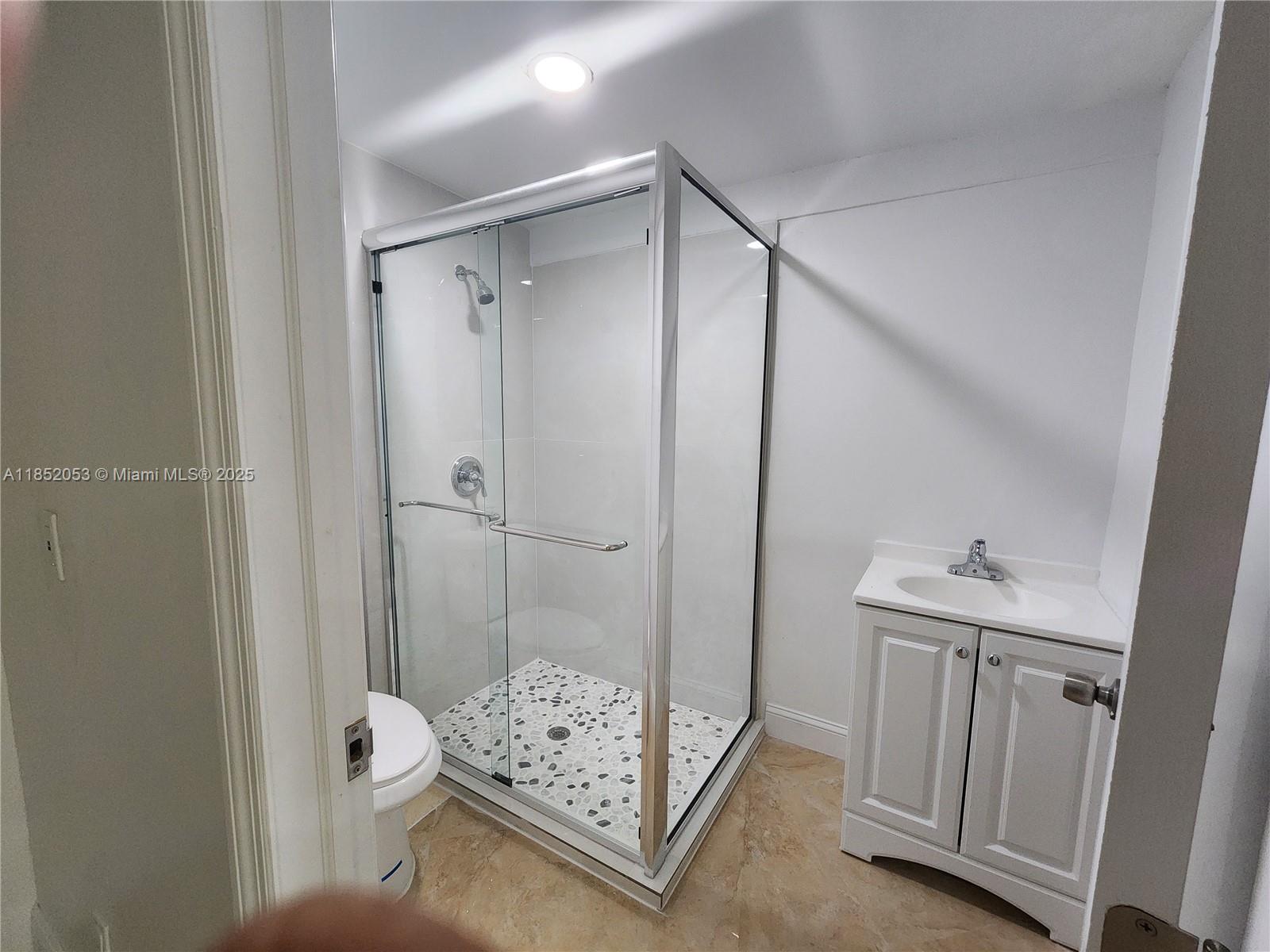 BENSON MANOR - Residential Lease