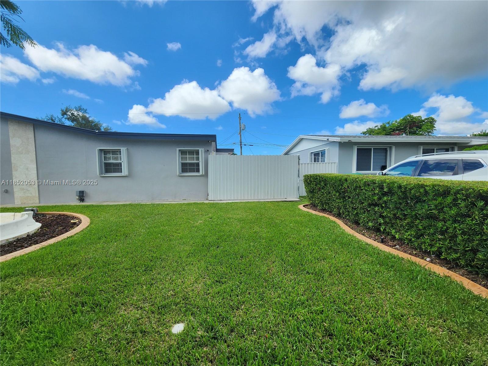BENSON MANOR - Residential Lease
