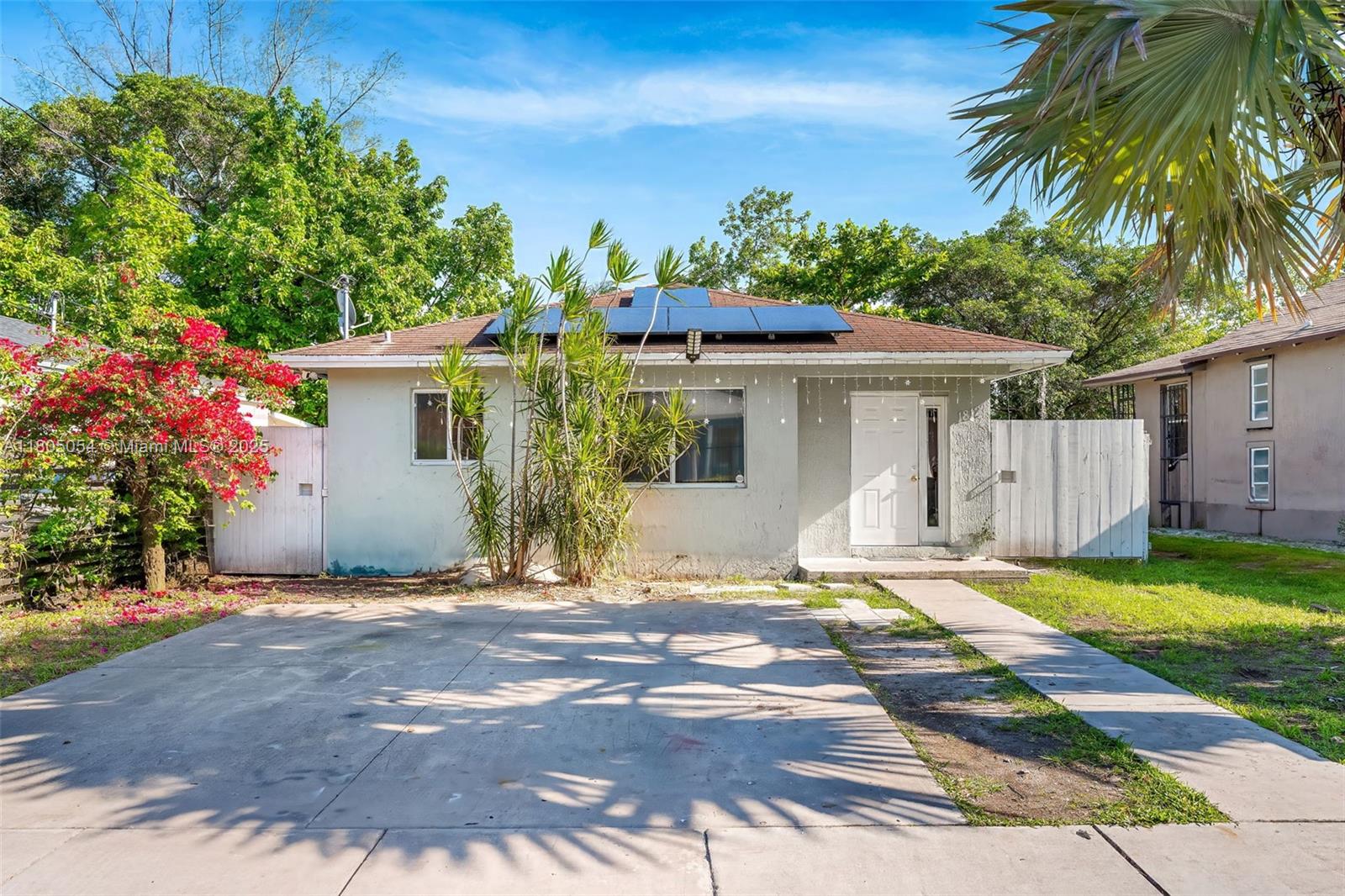 1812 NW 69th Ter