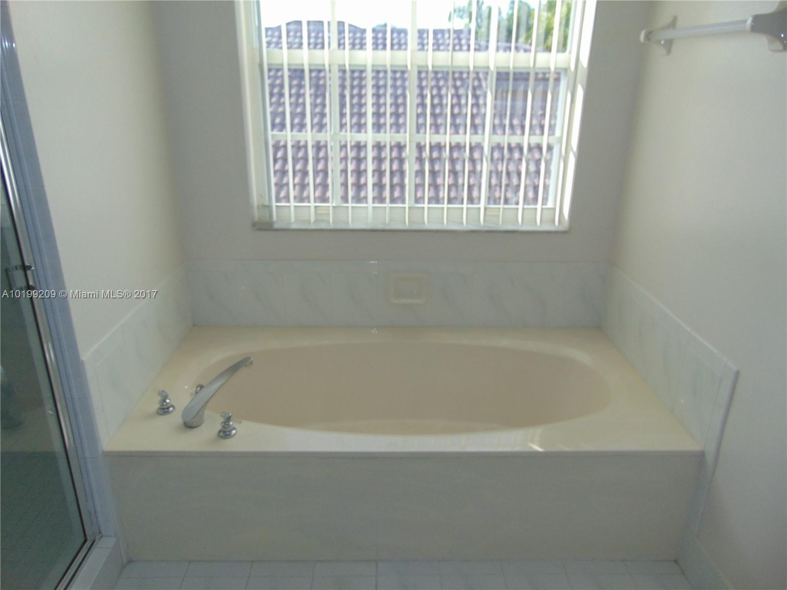 Sawgrass Preserve 157-4 B - Residential Lease