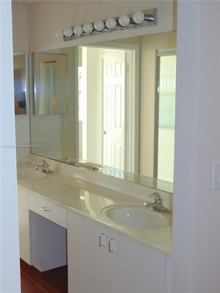 Sawgrass Preserve 157-4 B - Residential Lease