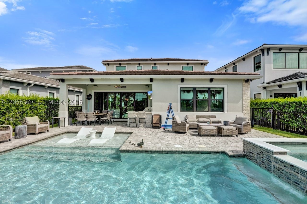 12474 Solana Bay Cir - Image 1
