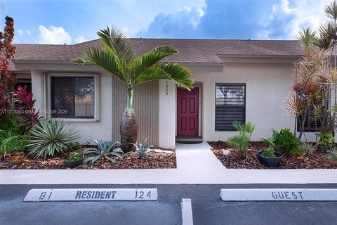 A home in Oakland Park