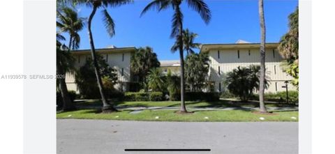 255 Sunrise Dr 203 Key Biscayne FL 33149